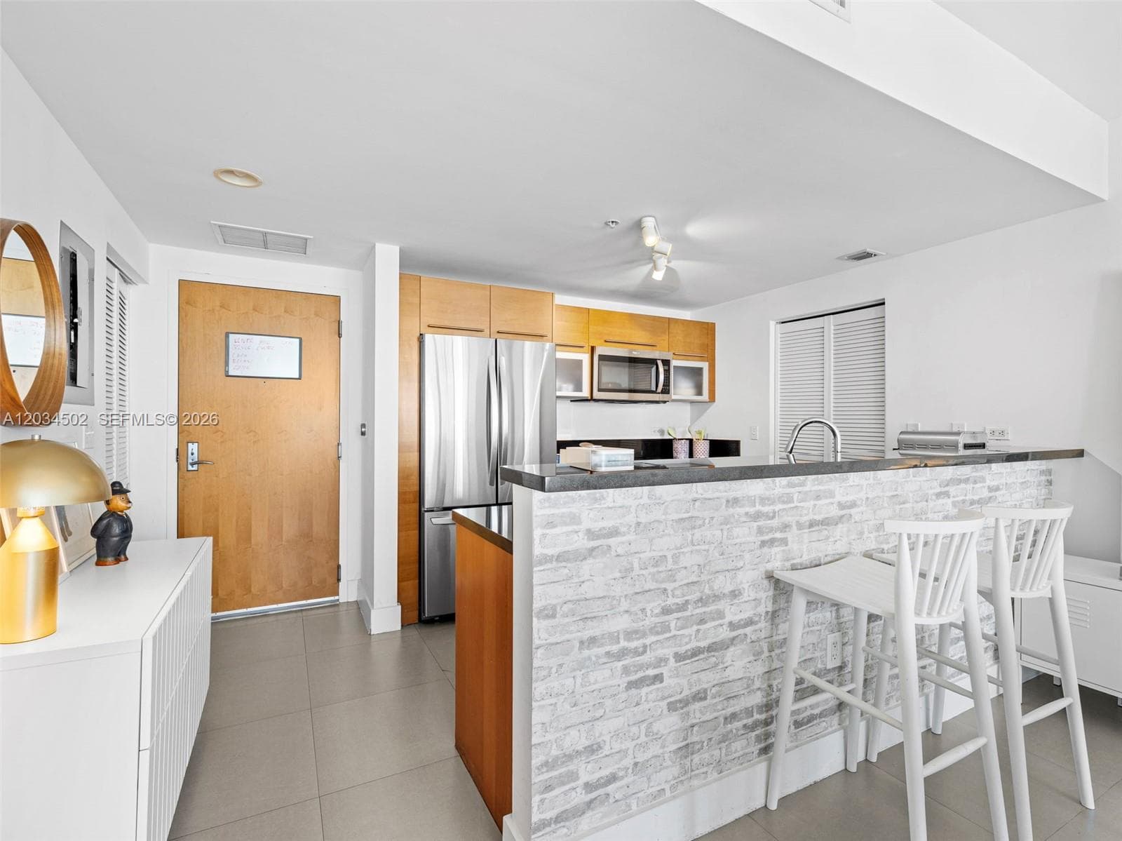 253 NE 2nd St # 1801, Miami FL 33132 — 15