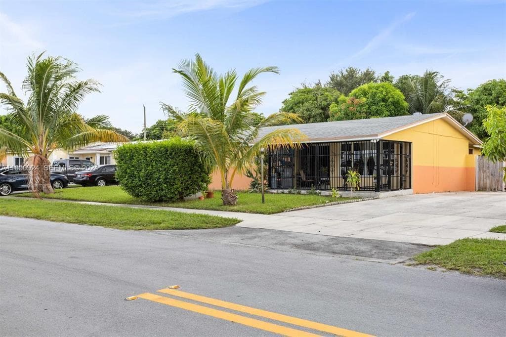 18930 NW 14th Avenue, Miami FL 33169 — 3