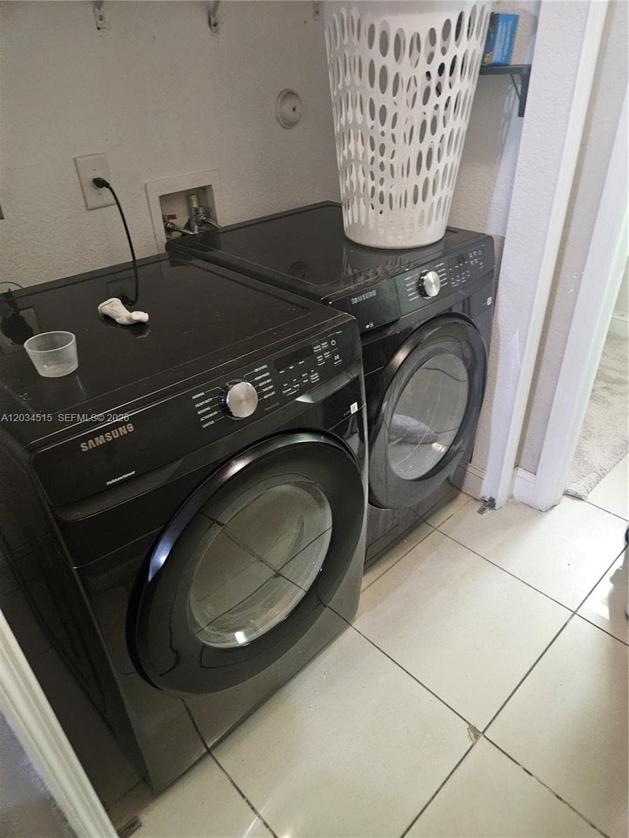 1905 NW 113th Ter, Miami FL 33167 — 7