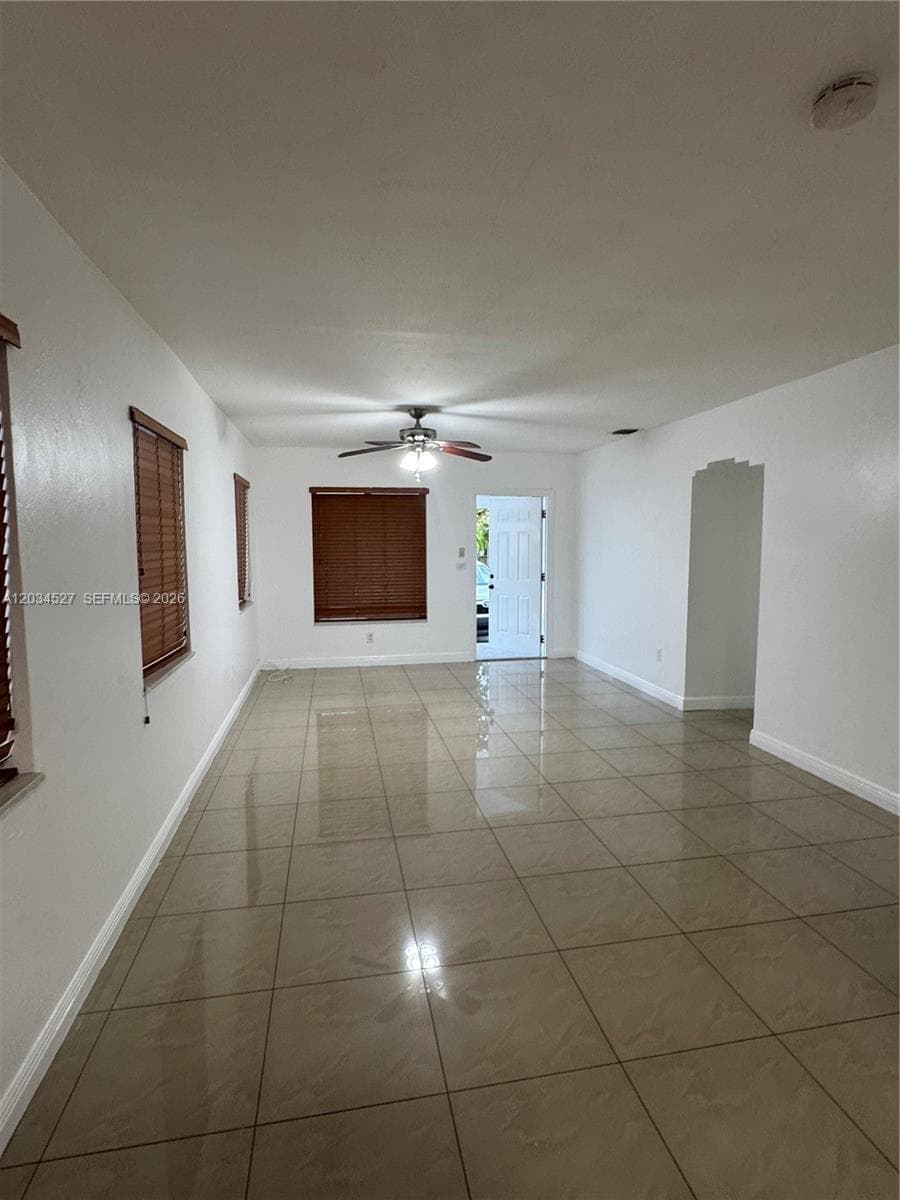 540 Beacom Blvd # 540, Miami FL 33135 — 2