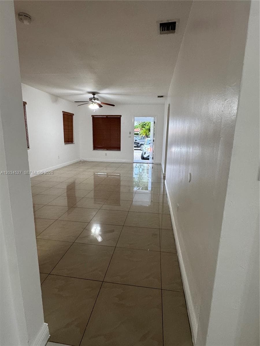 540 Beacom Blvd # 540, Miami FL 33135 — 4