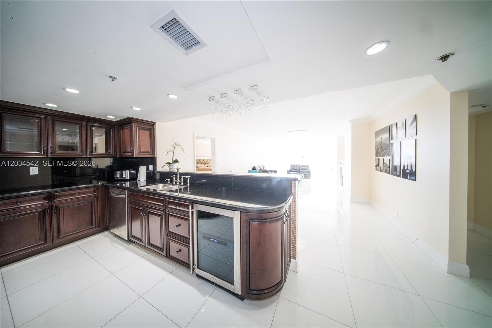 1717 N Bayshore Dr # 3646, Miami FL 33132 — 6