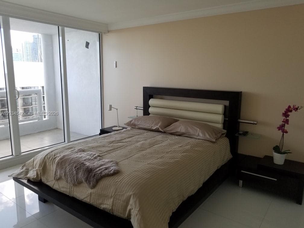 1717 N Bayshore Dr # 3646, Miami FL 33132 — 17