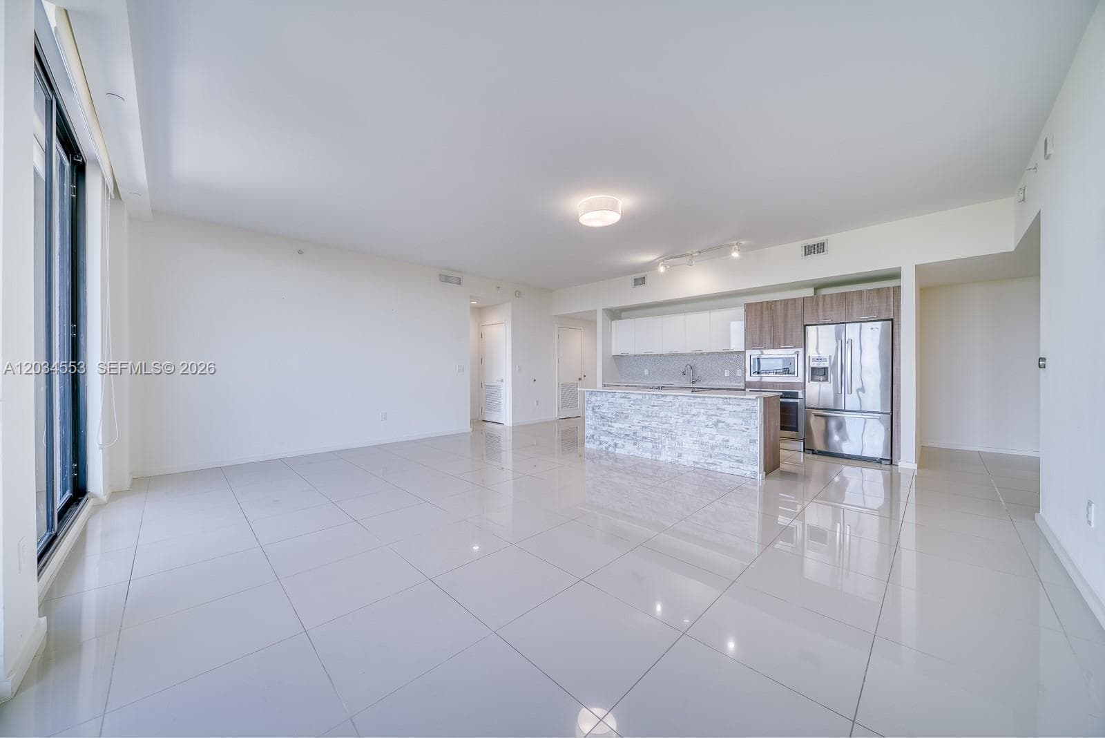5252 NW 85th Ave, Doral FL 33178 — 2