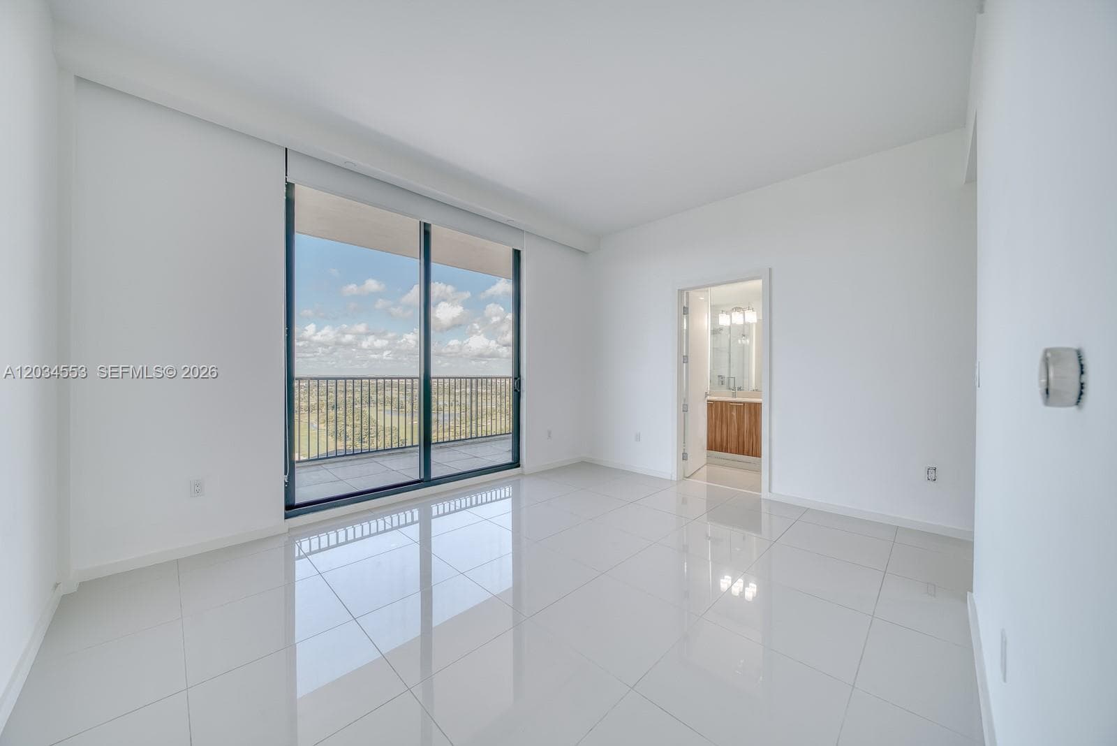 5252 NW 85th Ave, Doral FL 33178 — 9