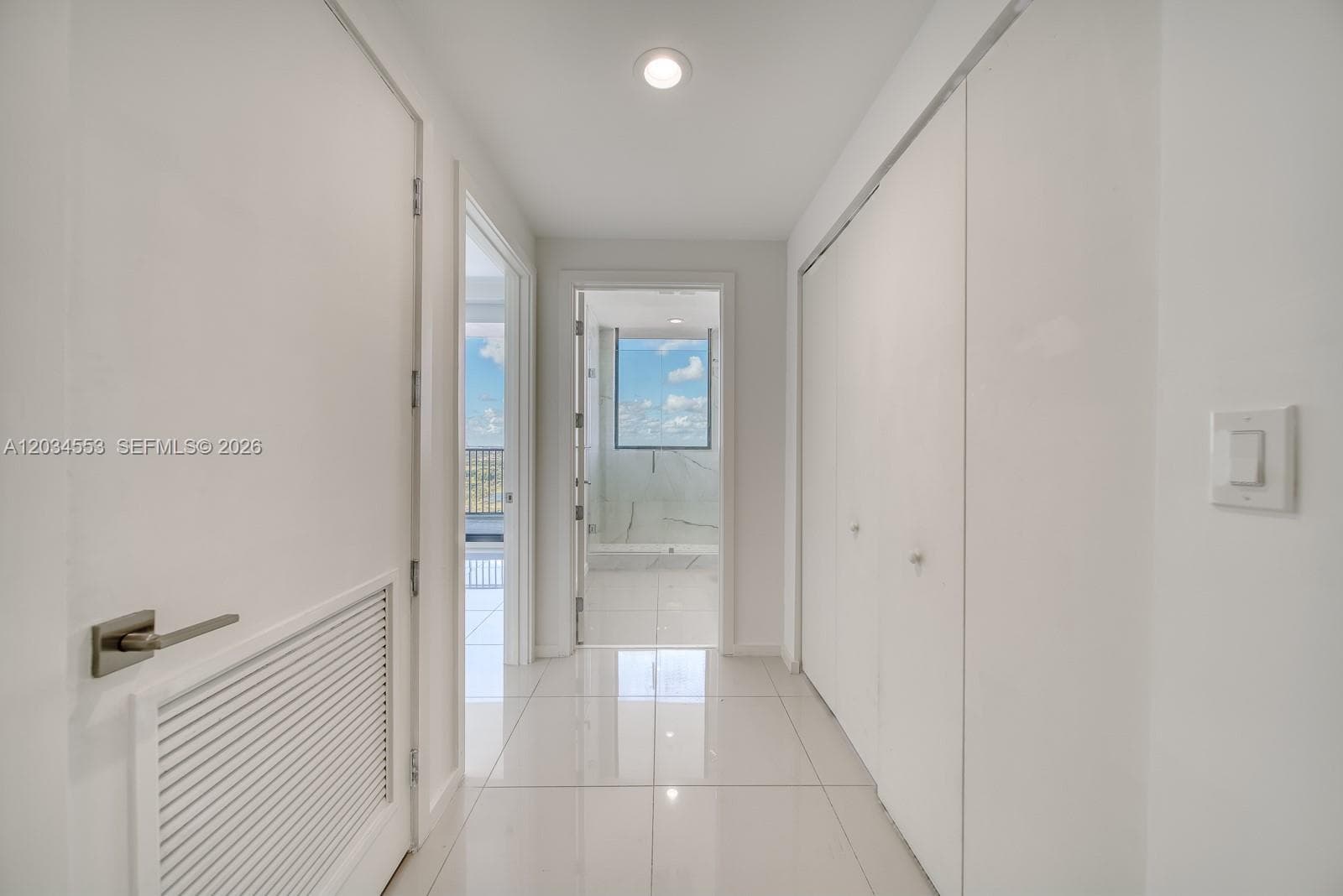 5252 NW 85th Ave, Doral FL 33178 — 14