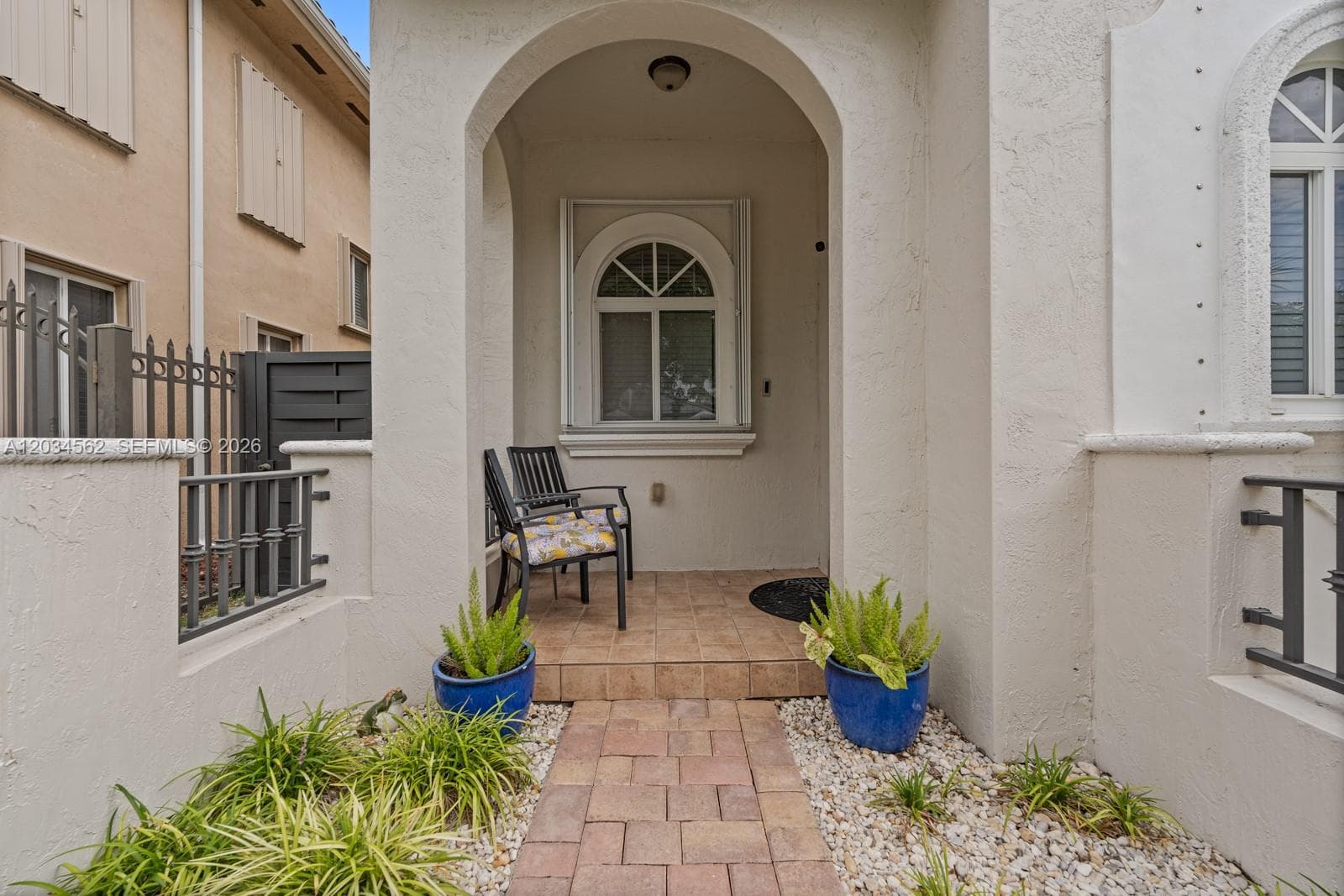 15651 SW 14th St, Miami FL 33194 — 5