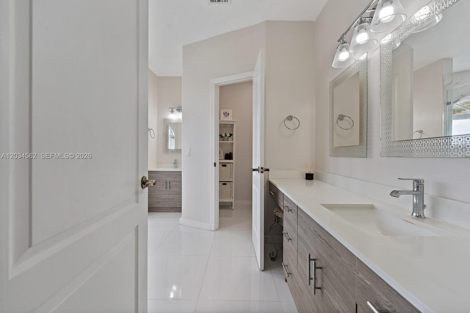 15651 SW 14th St, Miami FL 33194 — 37