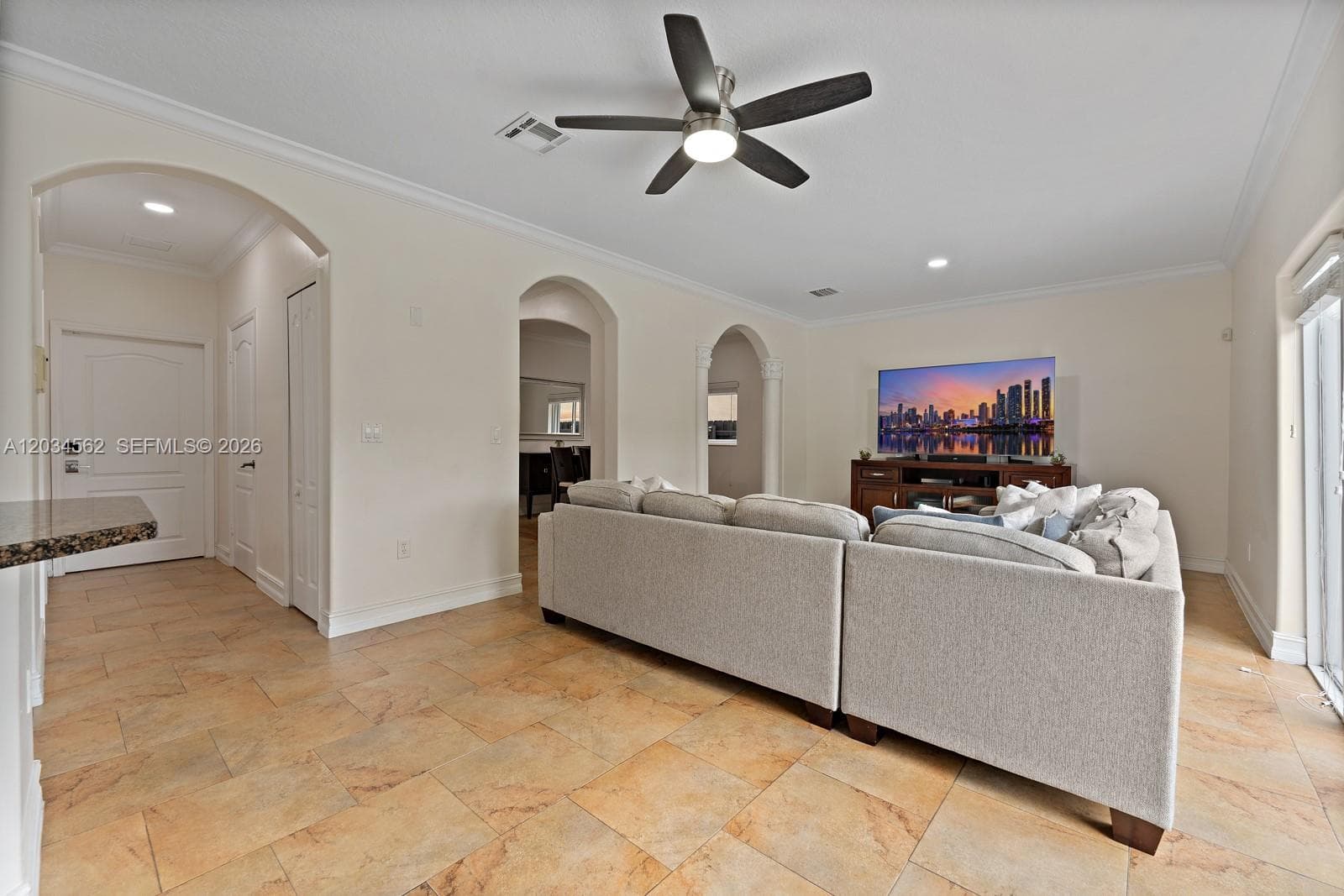 15651 SW 14th St, Miami FL 33194 — 15