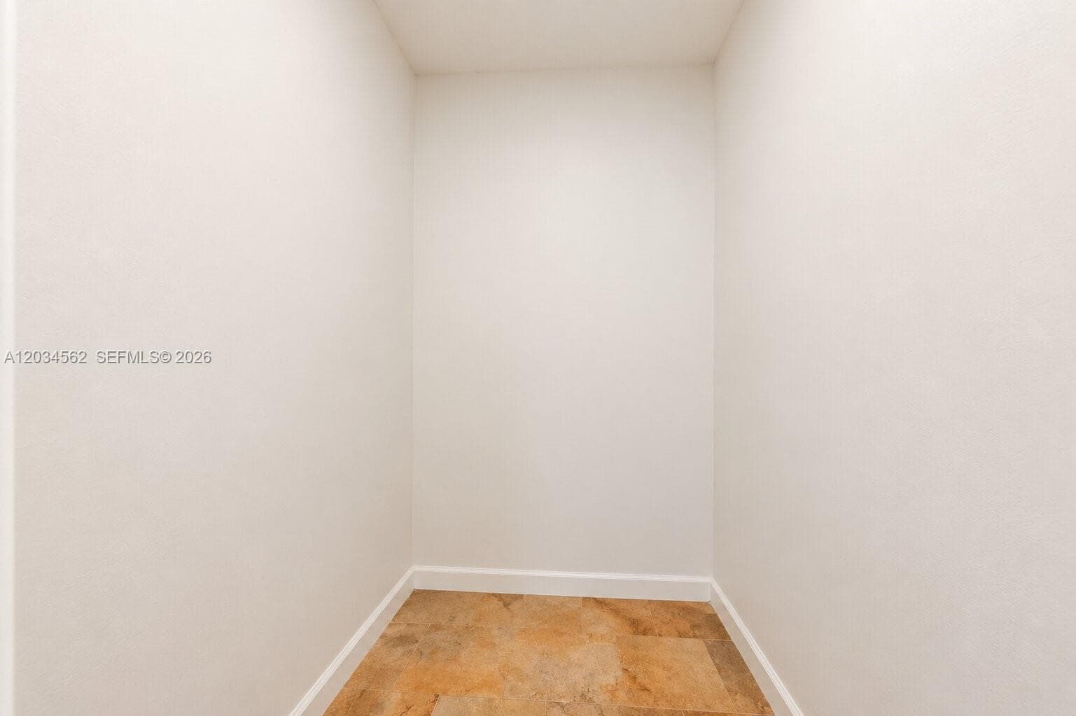 15651 SW 14th St, Miami FL 33194 — 25