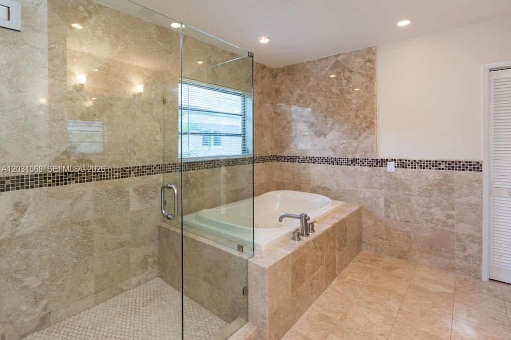 4950 San Amaro Dr, Coral Gables FL 33146 — 24