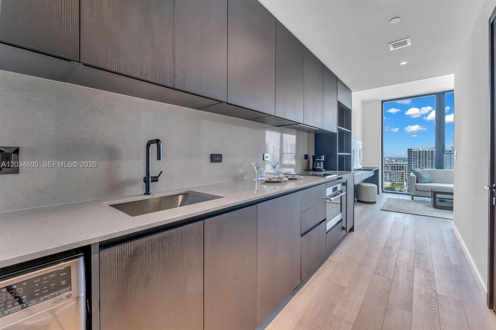 20 NE 11th ST # 2803A, Miami FL 33132 — 9