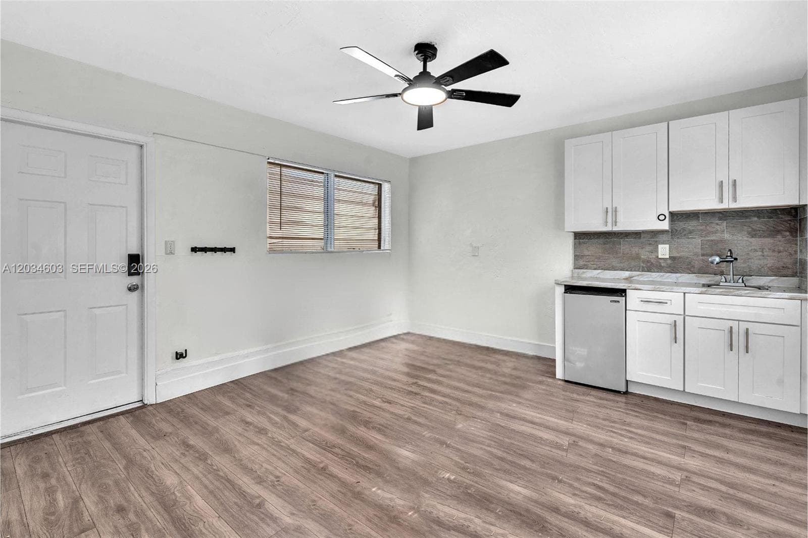 327 NE 55th St, Miami FL 33137 — 1