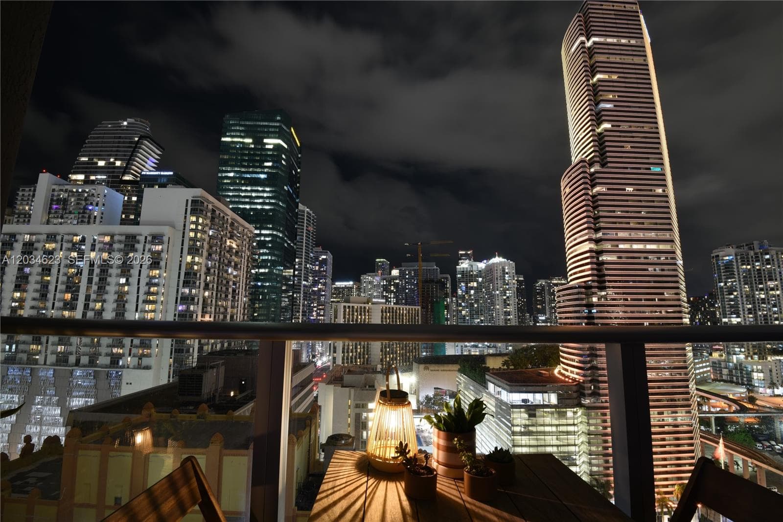 151 SE 1st St # 1907, Miami FL 33131 — 1