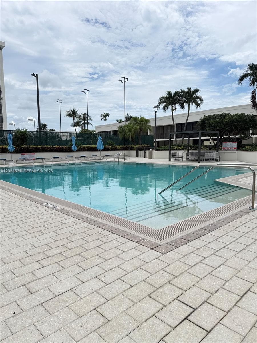 1925 Brickell Ave # 2011, Miami FL 33129 — 38