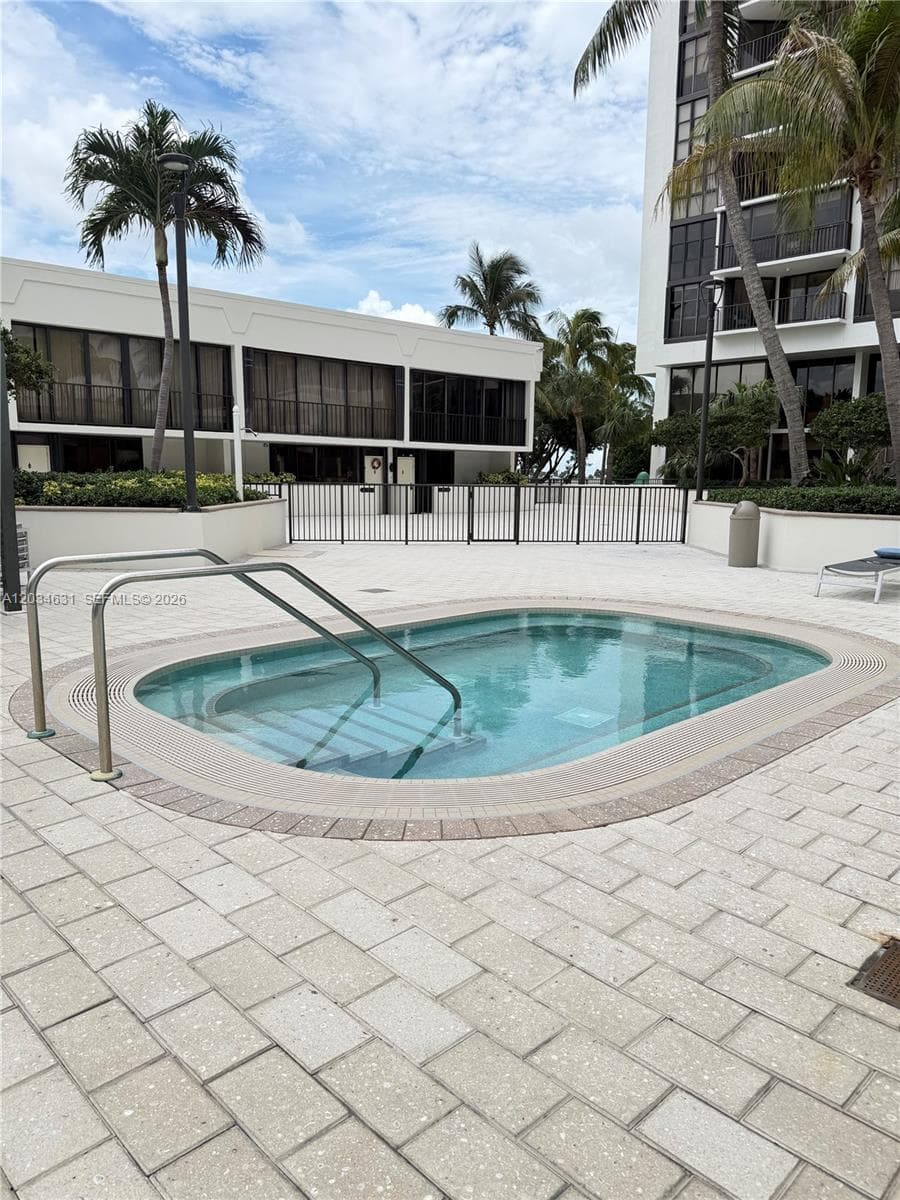 1925 Brickell Ave # 2011, Miami FL 33129 — 39