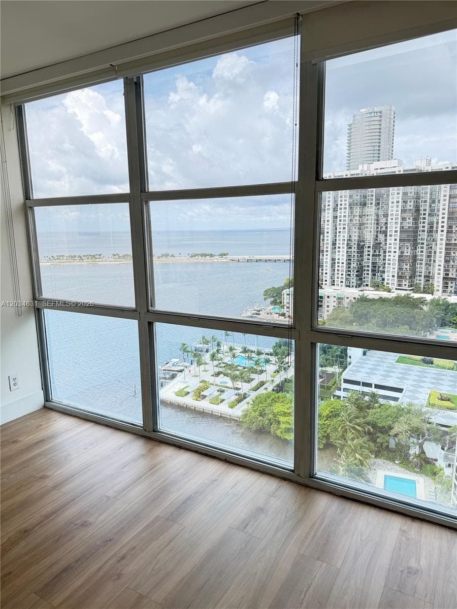 1925 Brickell Ave # 2011, Miami FL 33129 — 21