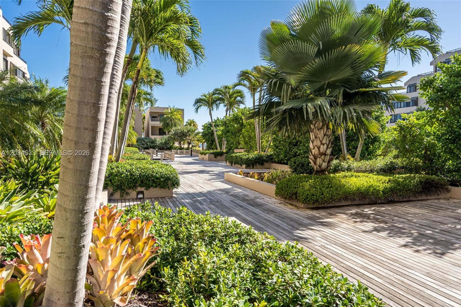 The Emeraldbay @ Key Colo, Key Biscayne, FL — 45