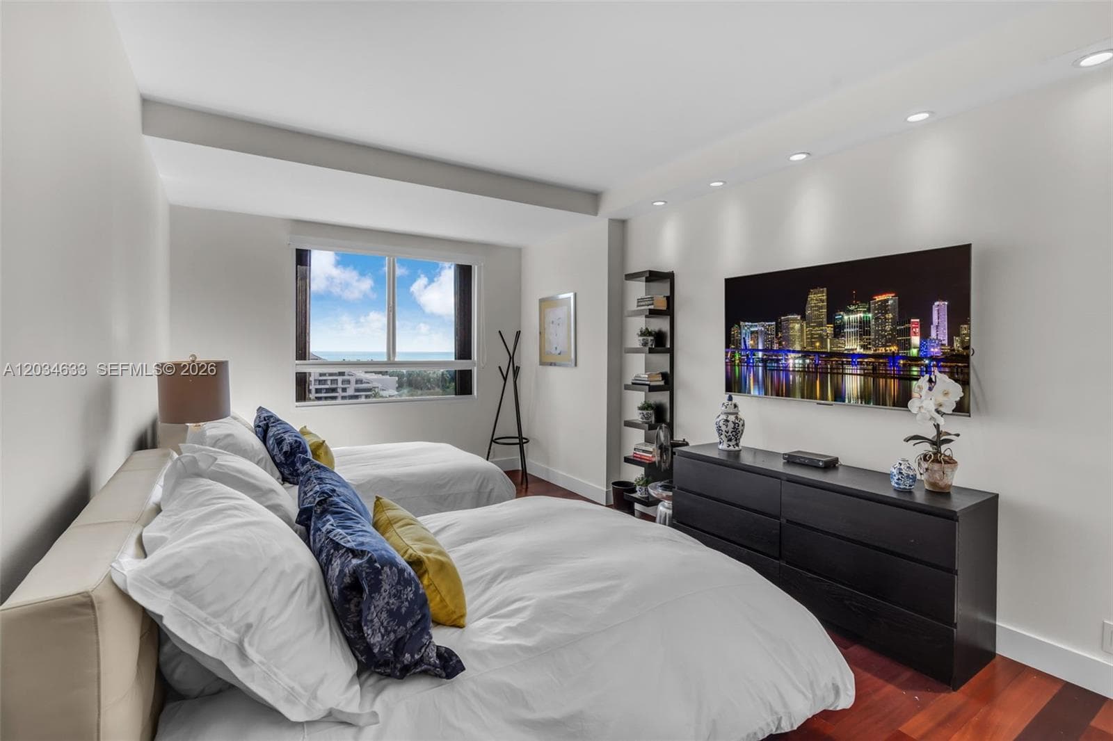 The Emeraldbay @ Key Colo, Key Biscayne, FL — 15