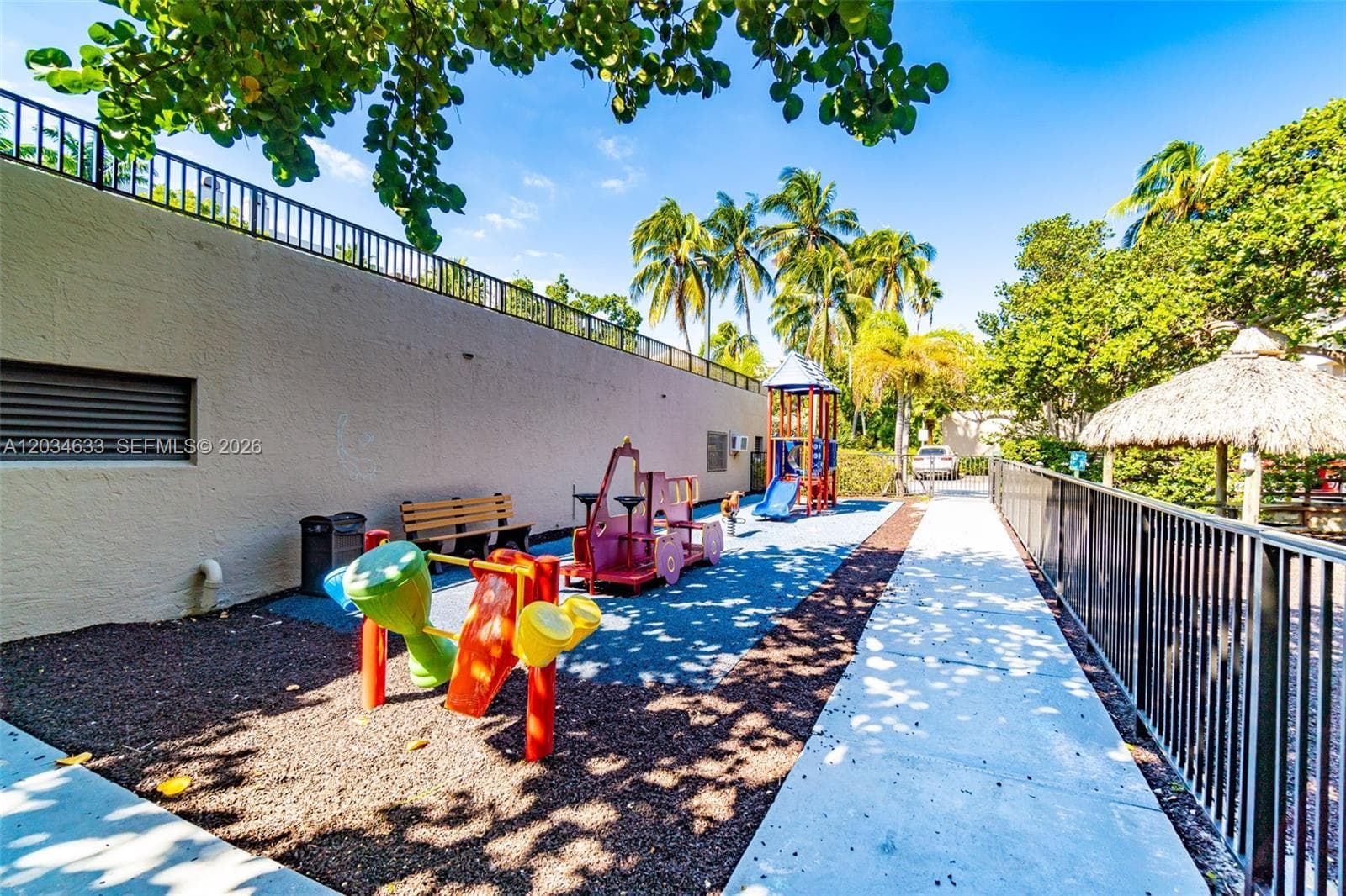 The Emeraldbay @ Key Colo, Key Biscayne, FL — 29