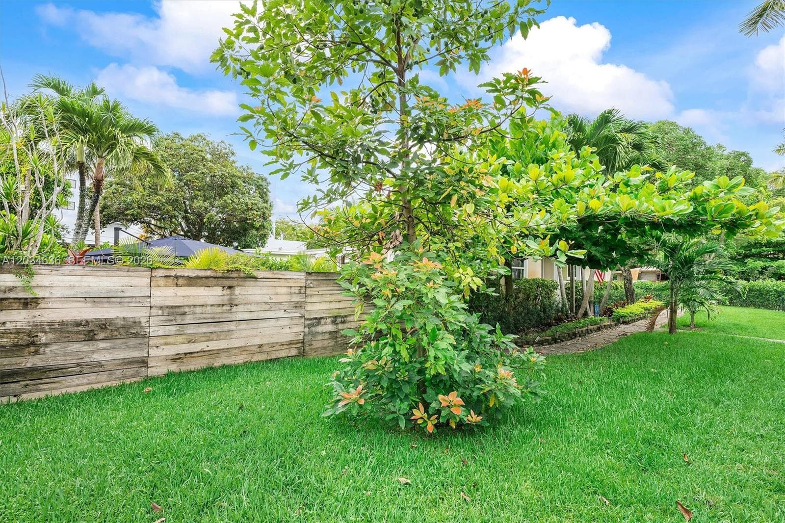 895 NE 129th St, North Miami FL 33161 — 31