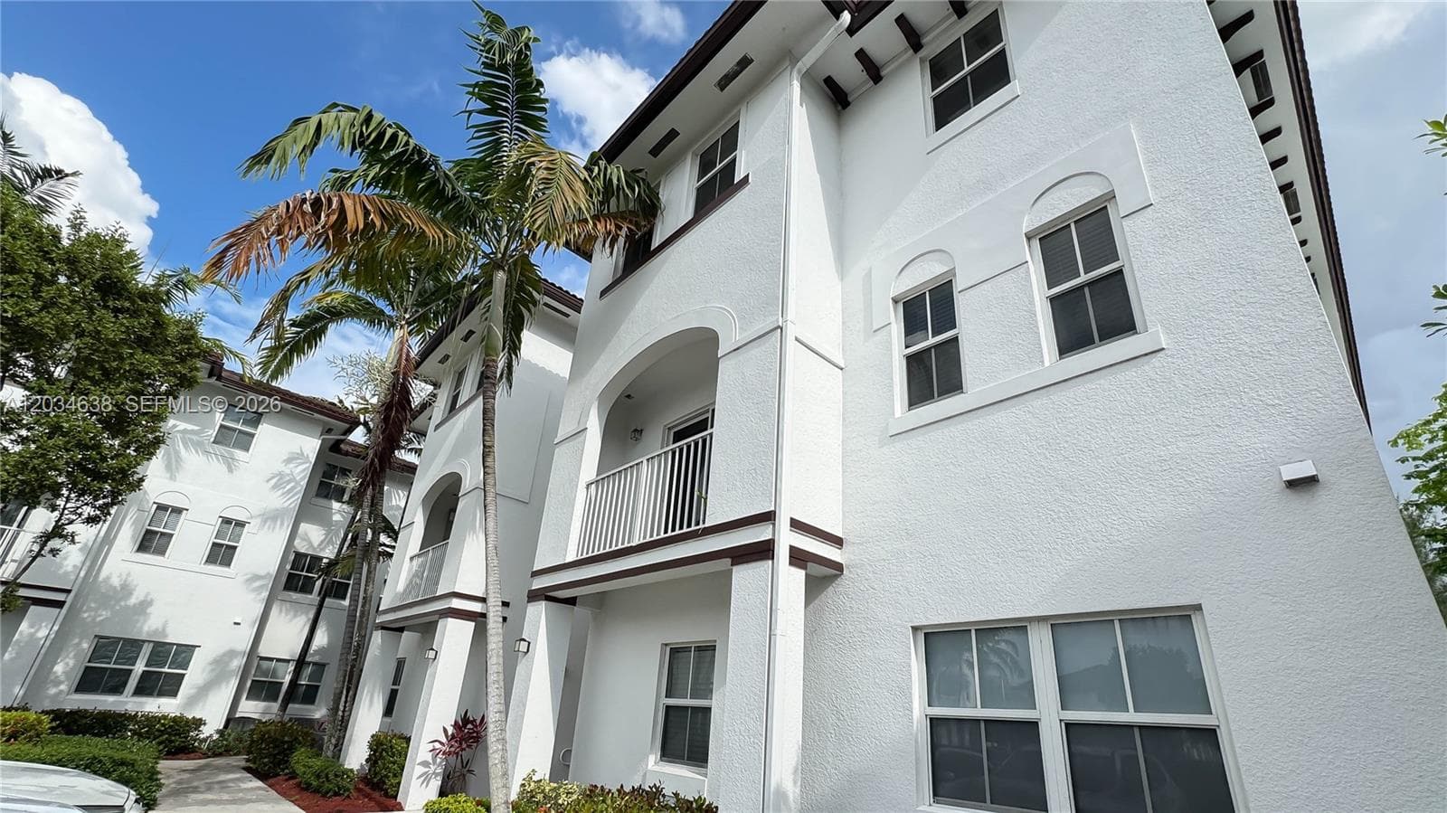 St Maarten At Grand Bay C, Doral, FL — 4