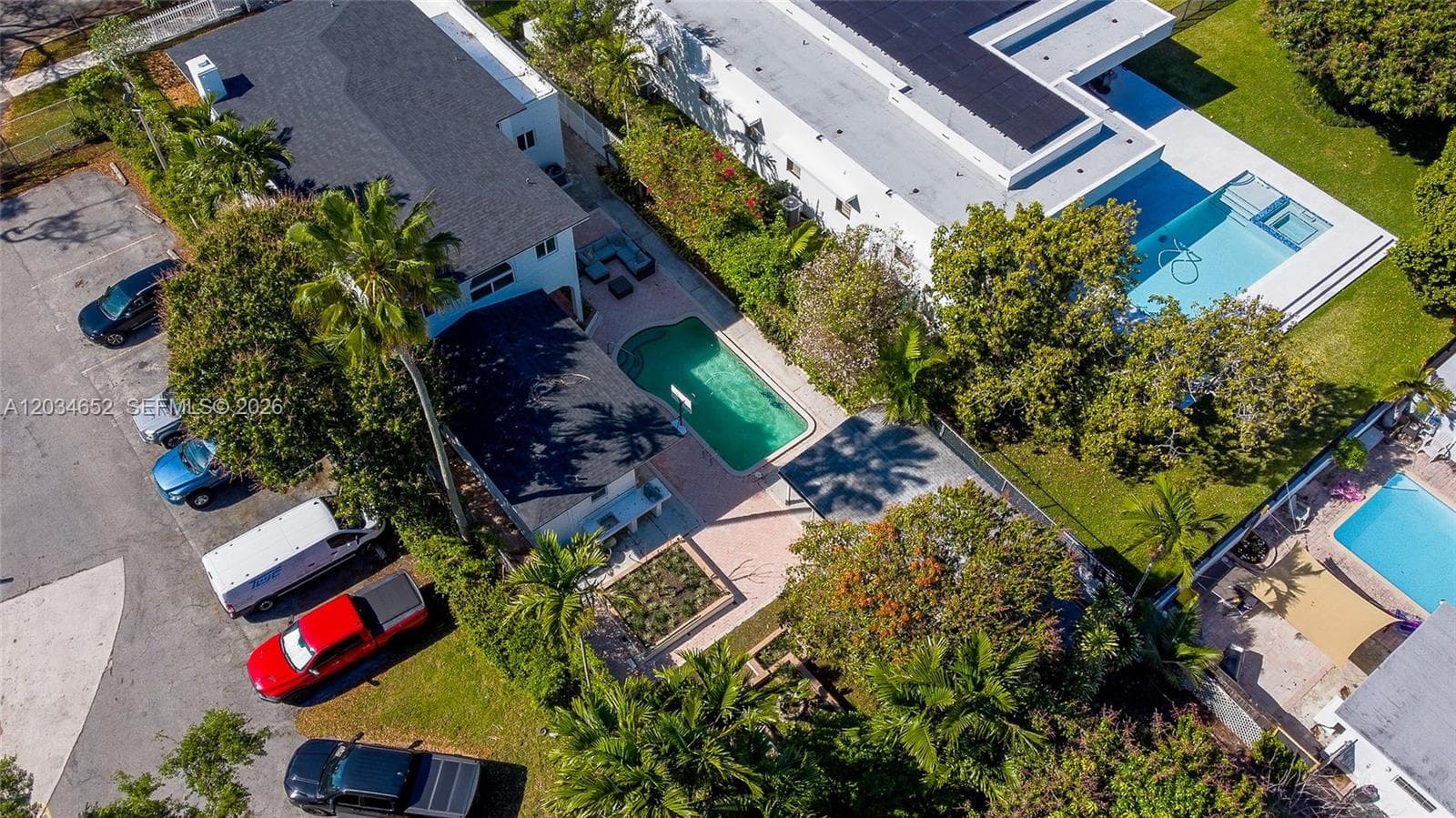 2431 SW 4th St, Miami FL 33135 — 26