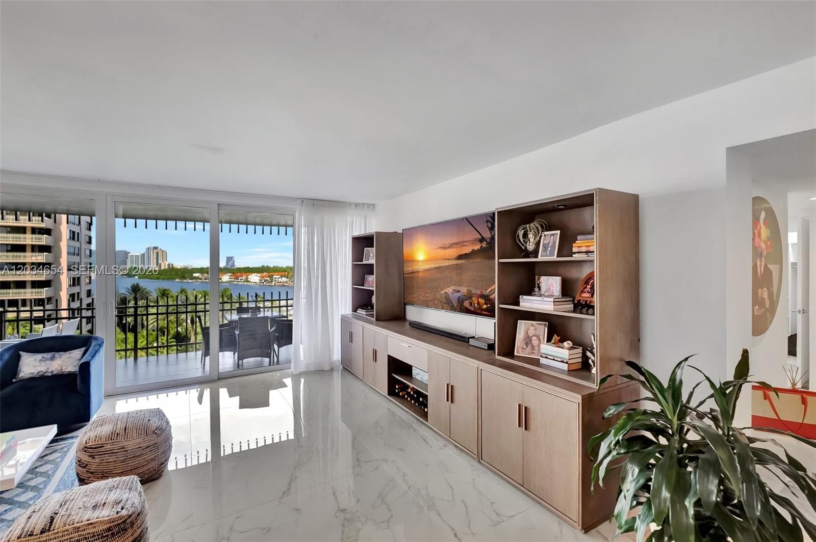 2 Grove Isle Dr # B706, Miami FL 33133 — 3