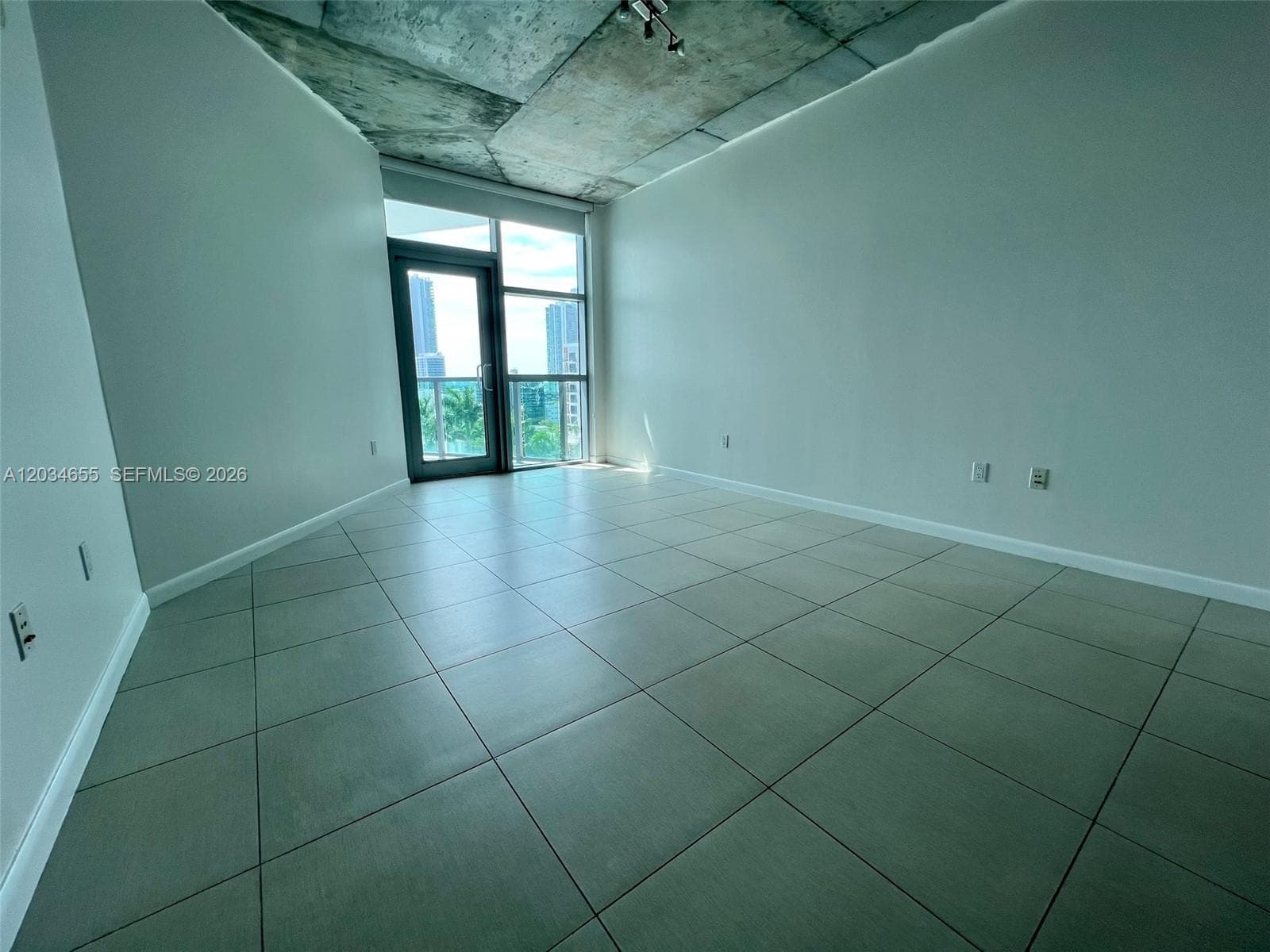 3301 NE 1st Ave # H1006, Miami FL 33137 — 6