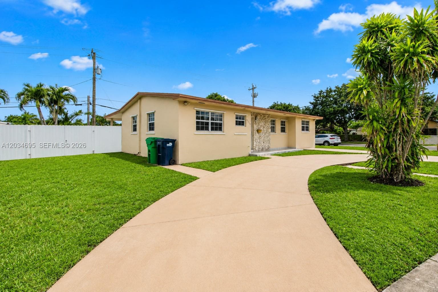9120 SW 16th St, Miami FL 33165 — 30