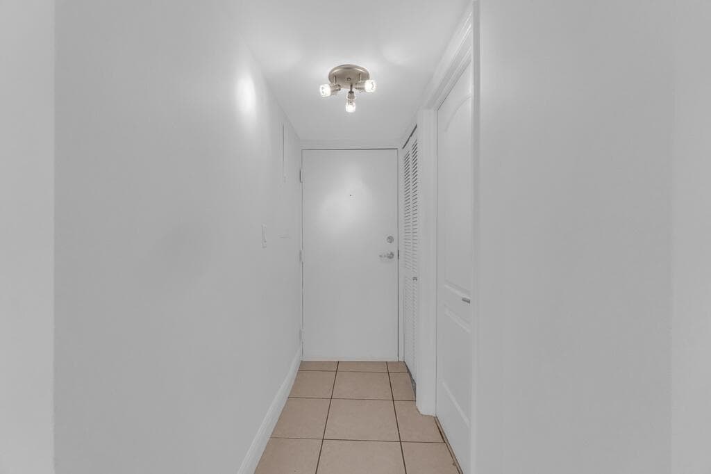 2100 Brickell Avenue # 305, Miami FL 33129 — 20