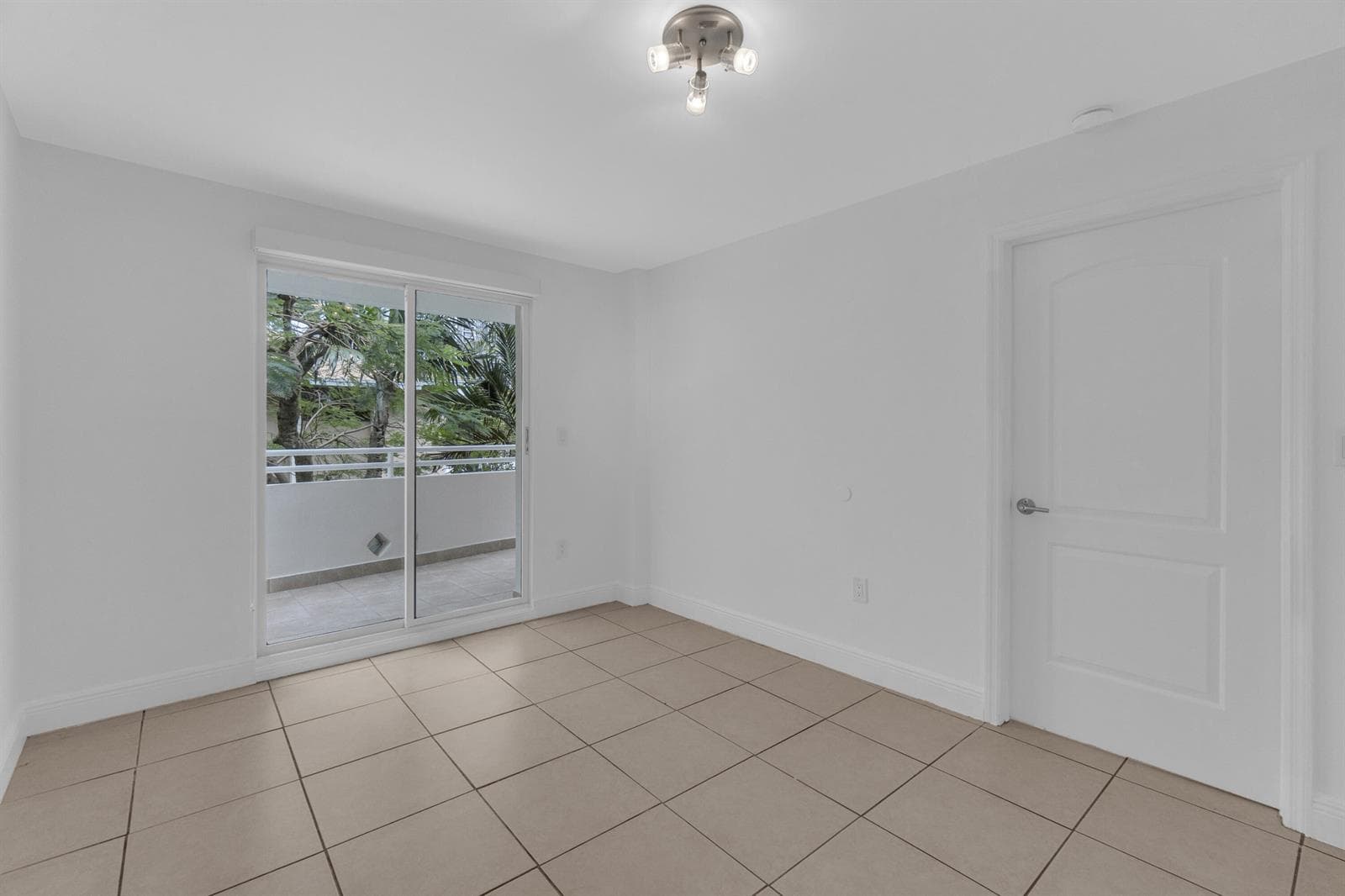 2100 Brickell Avenue # 305, Miami FL 33129 — 10