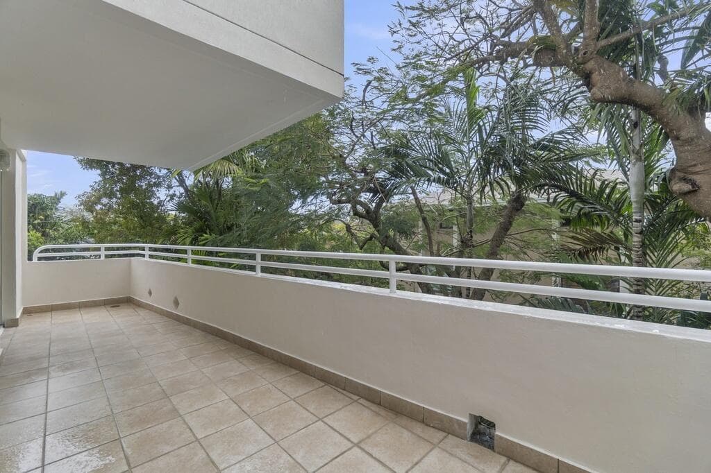 2100 Brickell Avenue # 305, Miami FL 33129 — 21