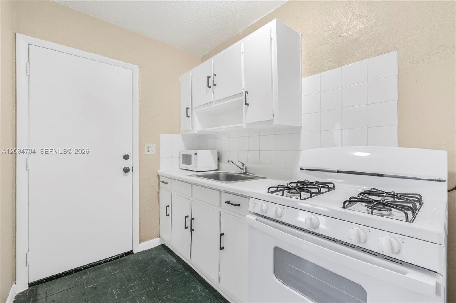 126 SW 18th Ave # 11, Miami FL 33135 — 2