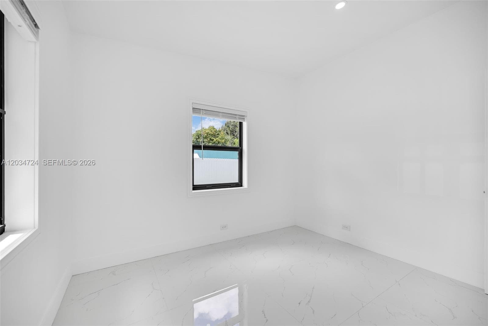 16410 NW 22nd Ct, Miami Gardens FL 33054 — 31