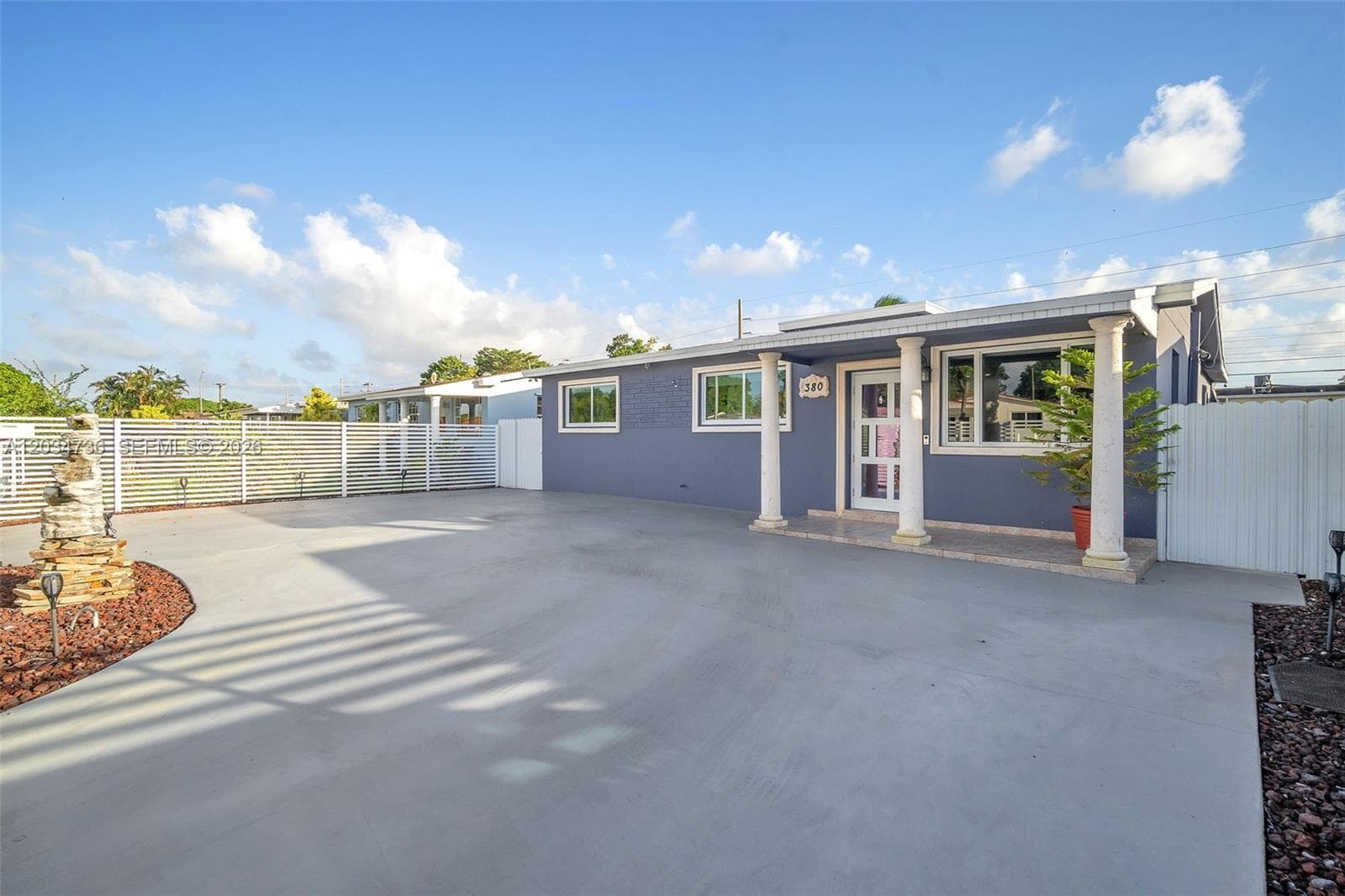 380 W 30th St, Hialeah FL 33012 — 13