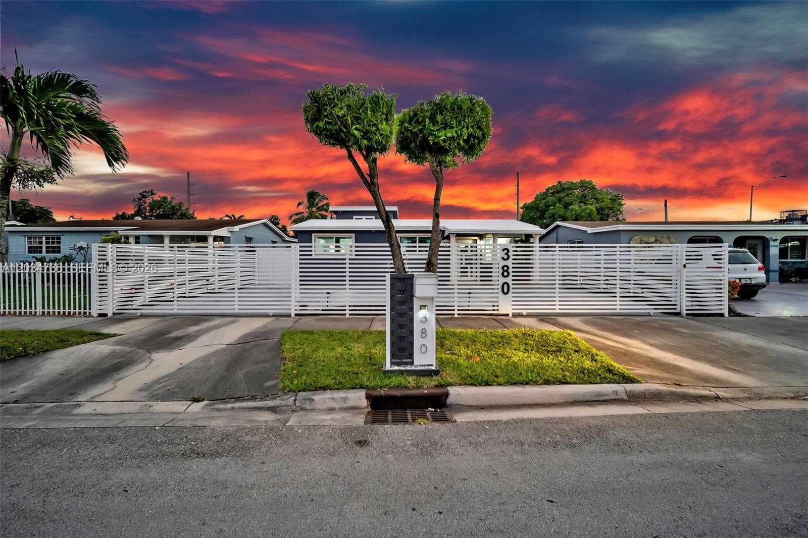 380 W 30th St, Hialeah FL 33012 — 59