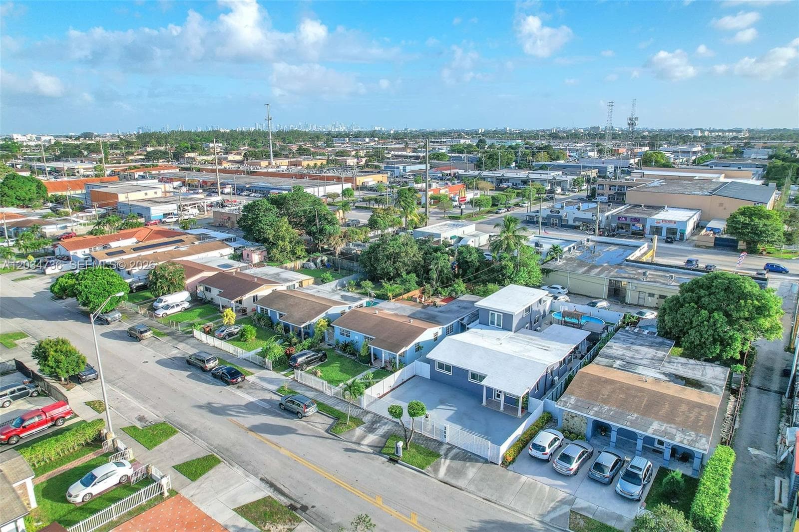 380 W 30th St, Hialeah FL 33012 — 8