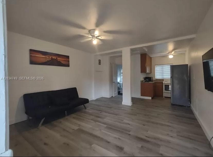 635 SW 16th Ave # 3, Miami FL 33135 — 6