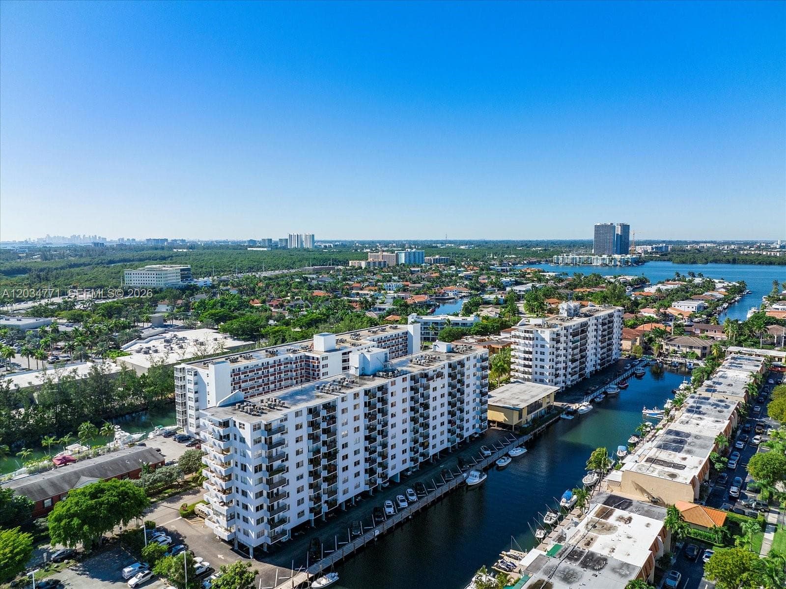 3703 NE 166th St # 701, North Miami Beach FL 33160 — 37