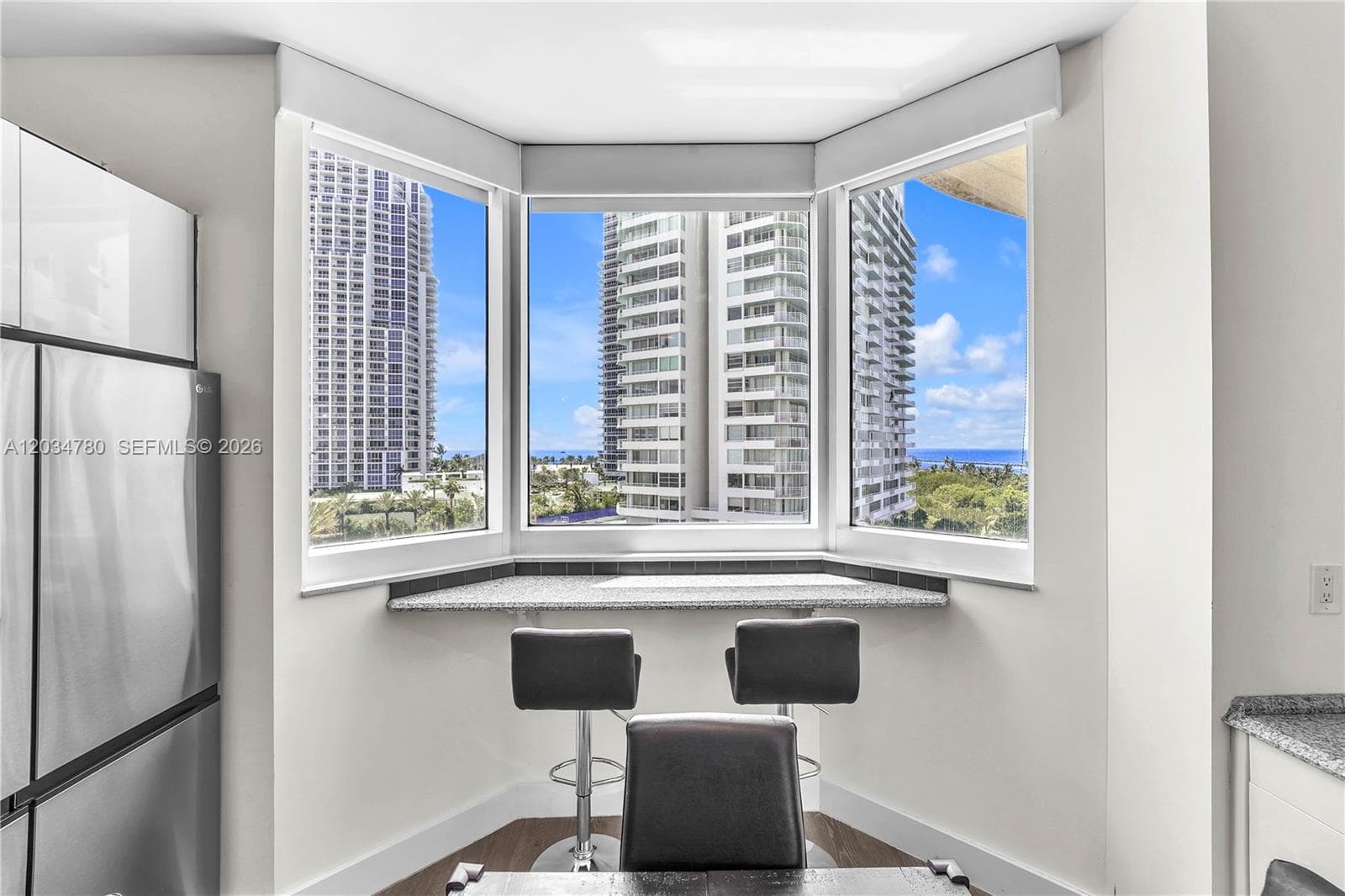 300 S POINTE DR # 809, Miami Beach FL 33139 — 13