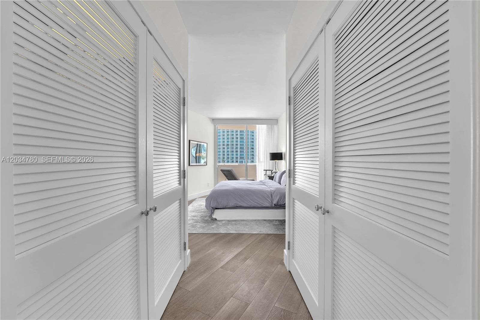300 S POINTE DR # 809, Miami Beach FL 33139 — 17