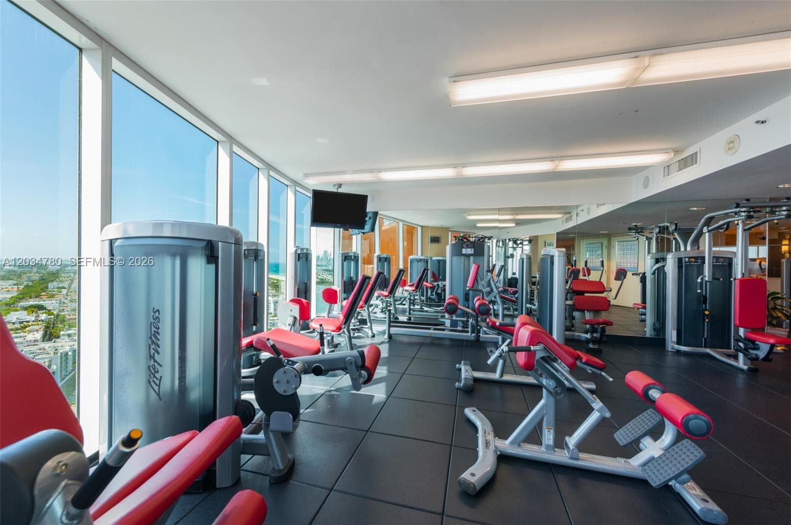 300 S POINTE DR # 809, Miami Beach FL 33139 — 50