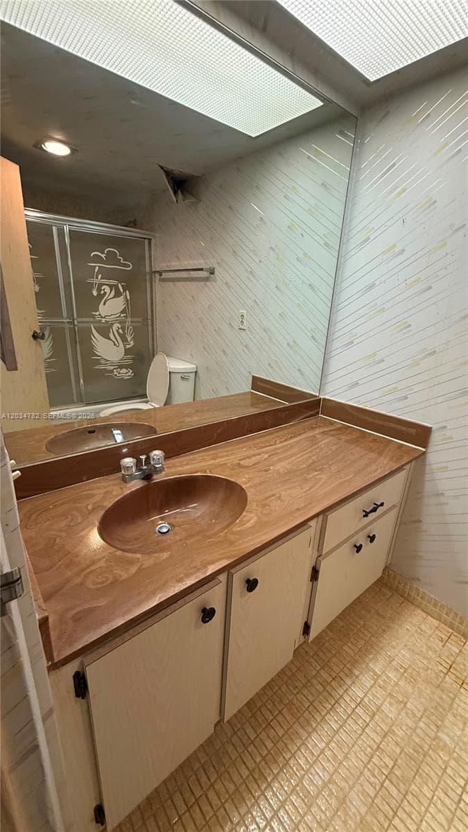 231 174th St # 911, Sunny Isles Beach FL 33160 — 22