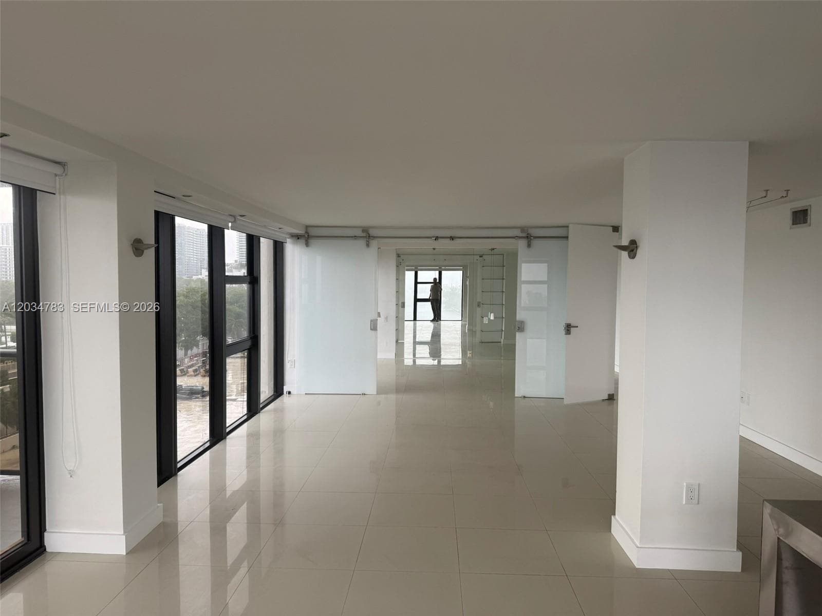 600 NE 36th St # 622, Miami FL 33137 — 8