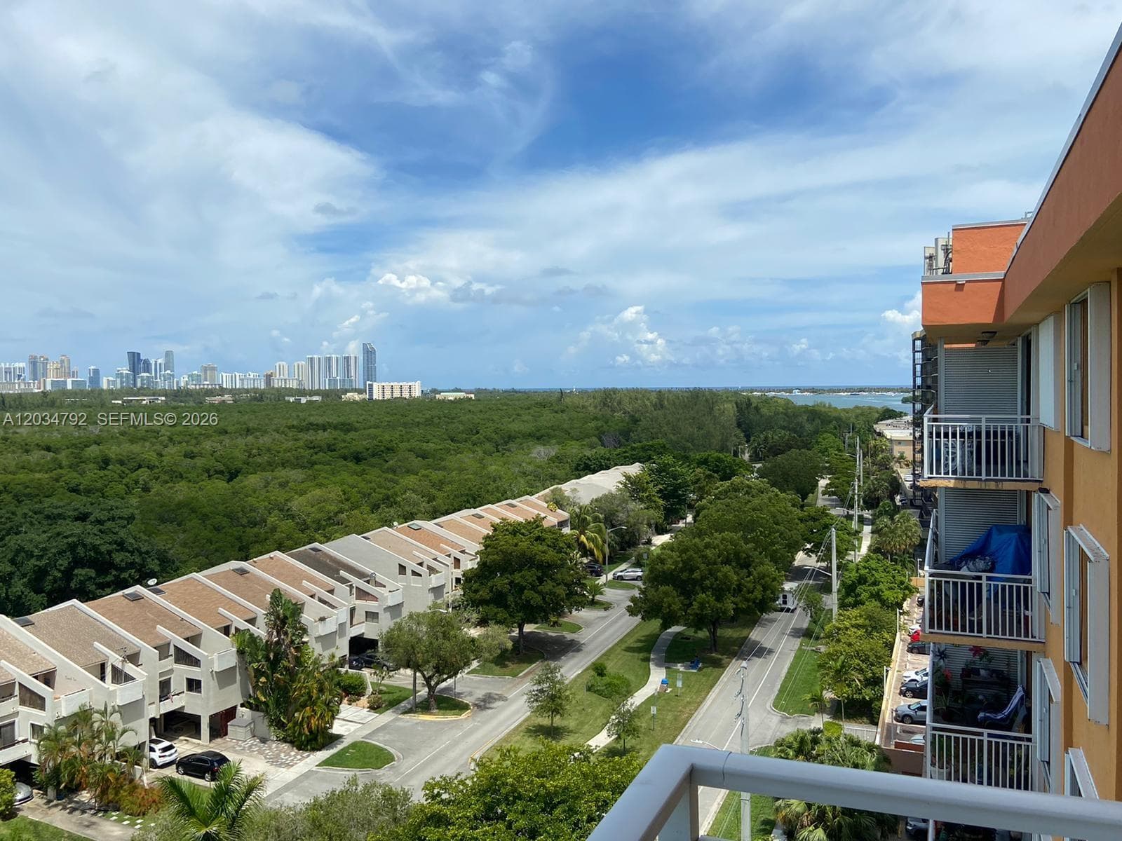 2450 NE 135th St # 1012, North Miami FL 33181 — 3