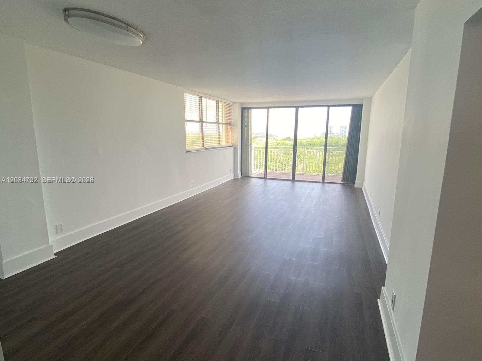 2450 NE 135th St # 1012, North Miami FL 33181 — 20