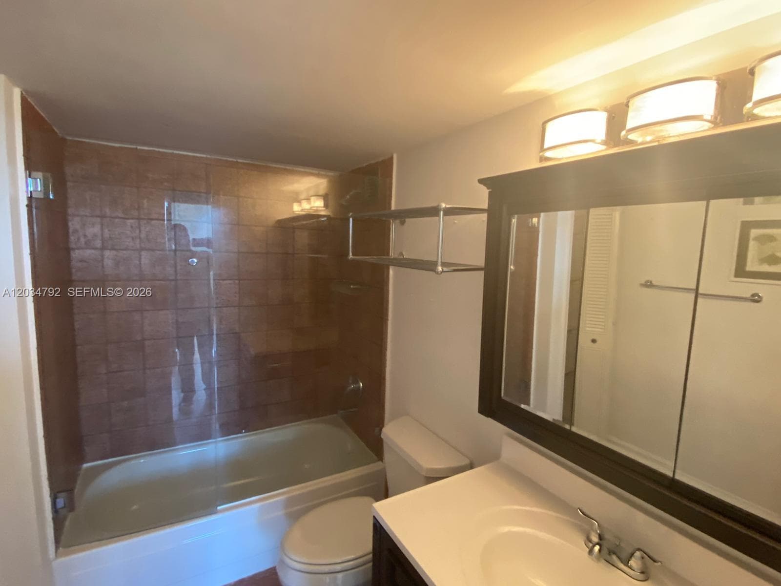 2450 NE 135th St # 1012, North Miami FL 33181 — 14