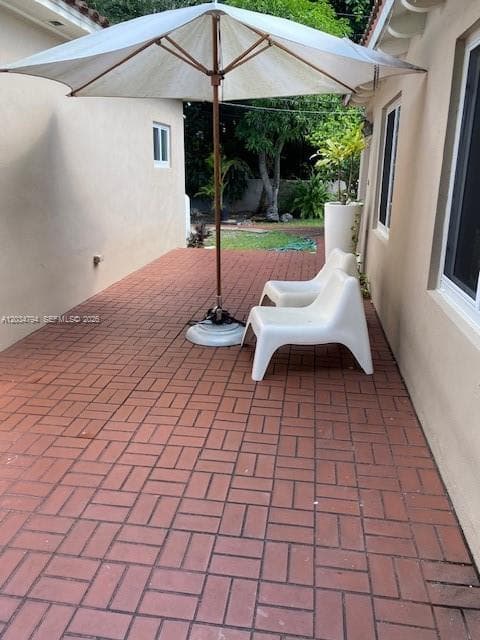 4427 SW 16th St, Miami FL 33134 — 14