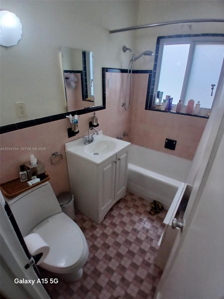 4427 SW 16th St, Miami FL 33134 — 11